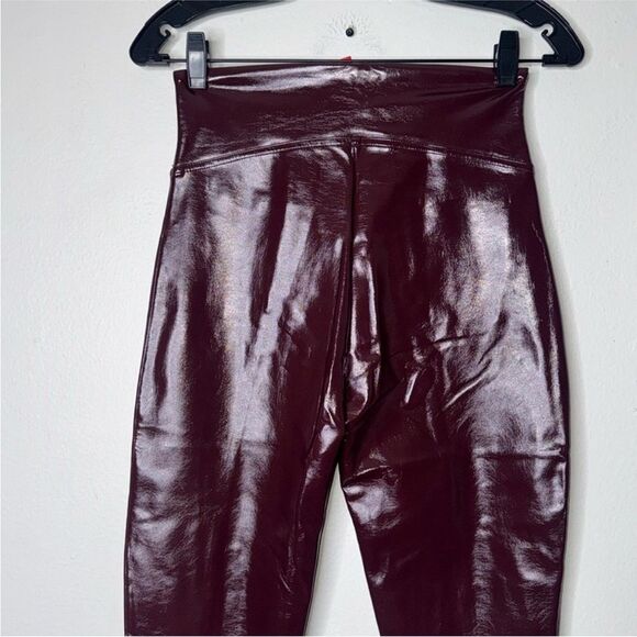 SPANX Faux Leather Patent Leggings in Ruby Size Medium - Picture 7 of 10